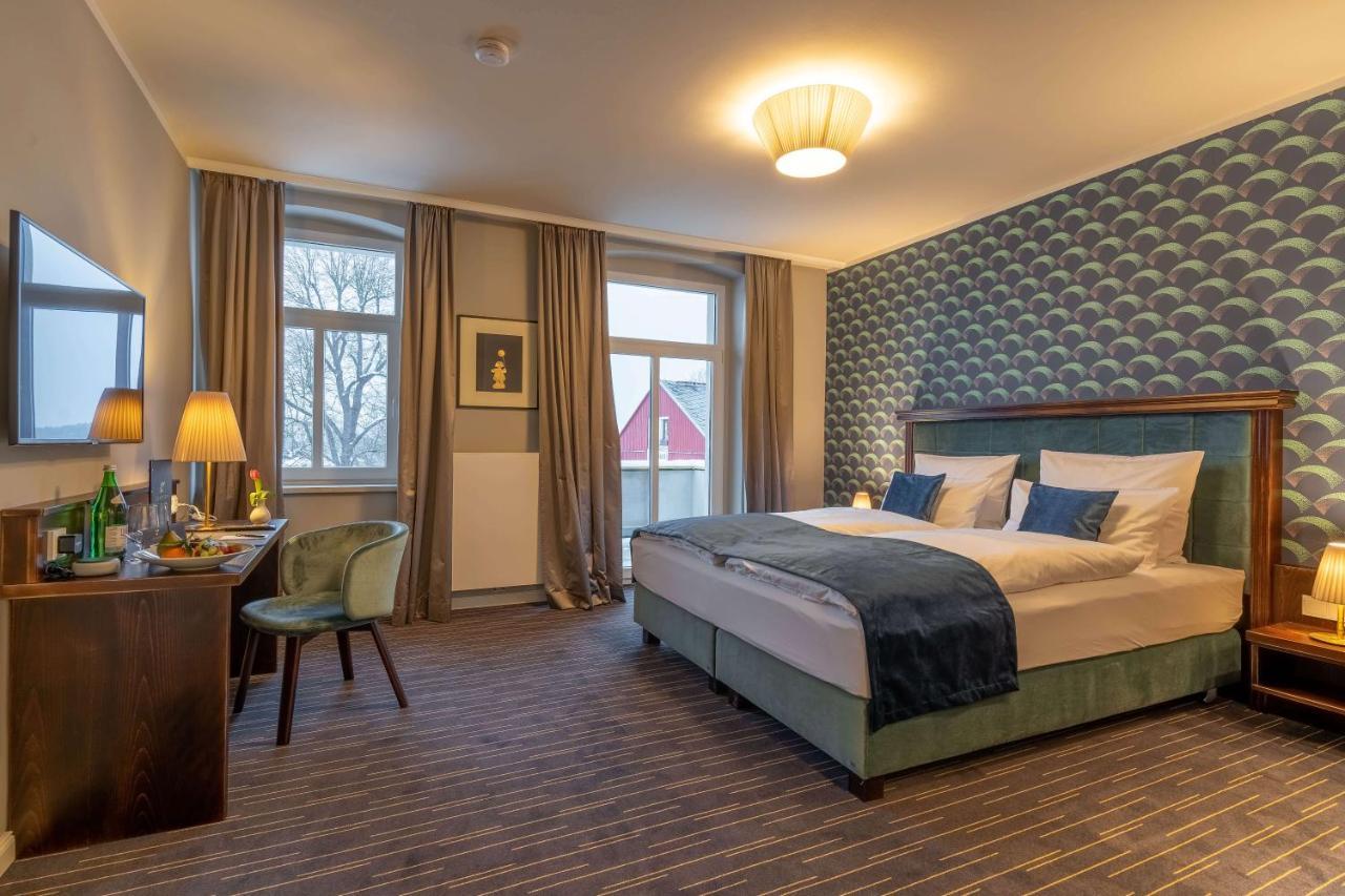 Logis Hotel Quartier 5, Saechsische Schweiz, Mit Restaurant, Cafe & Bar Курорт-Гориш Экстерьер фото